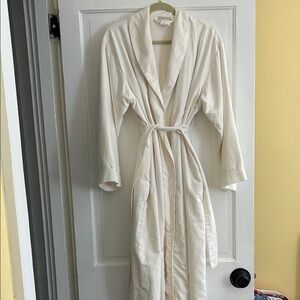 Pottery Barn Women's Robe
